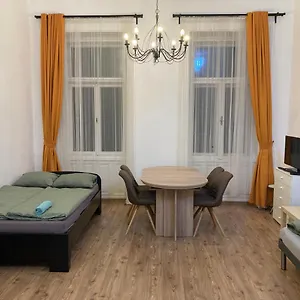  Appartamento Roland Downtown - Buda